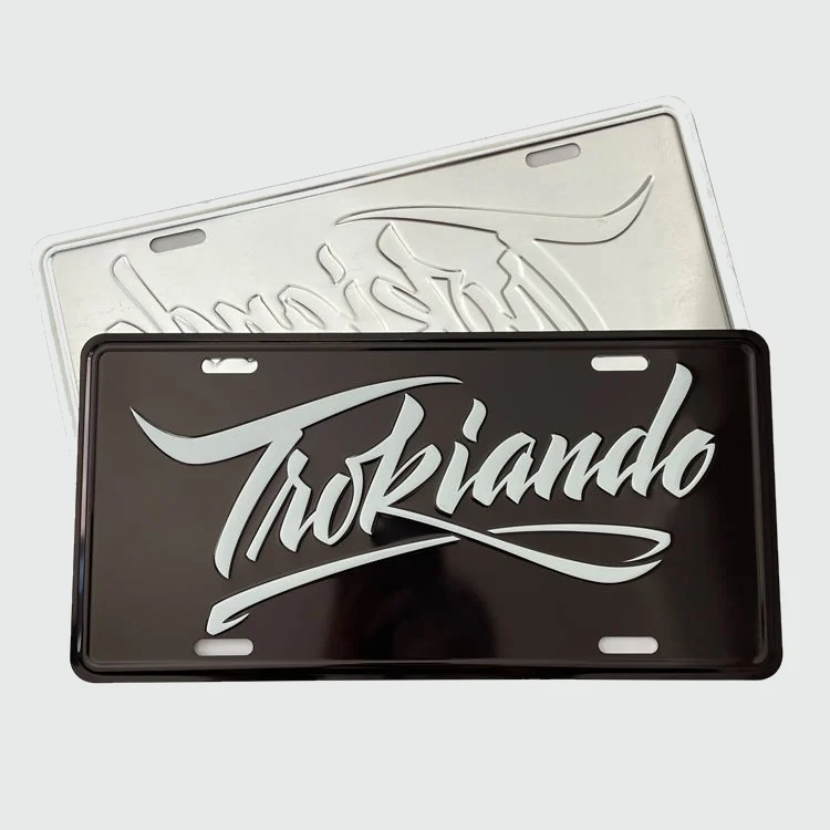 custom license plates - main product view